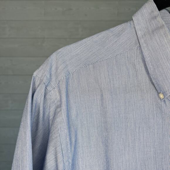 Chaps light blue button front regular fit dress shirt Size large - Picture 3 of 4